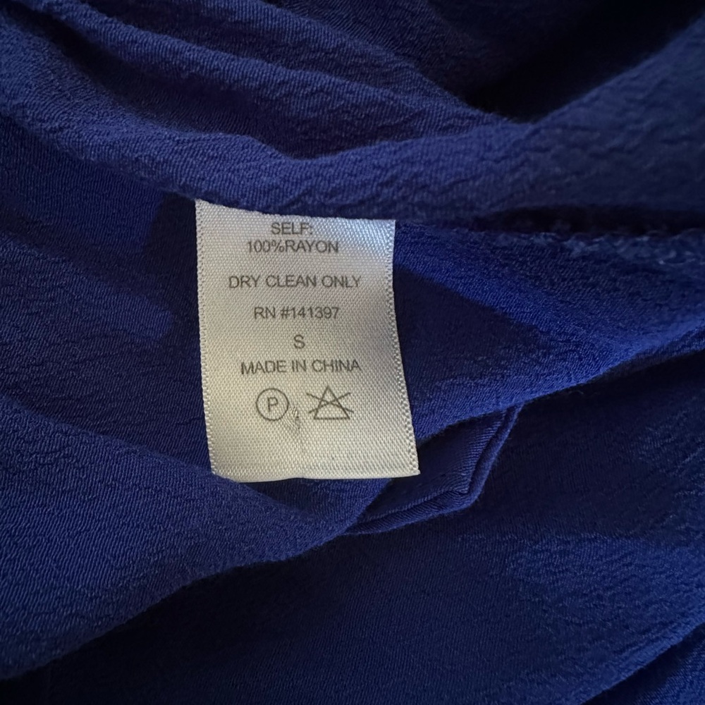 ASTR Notched Neck Woven jumpsuit - Picture 8 of 8